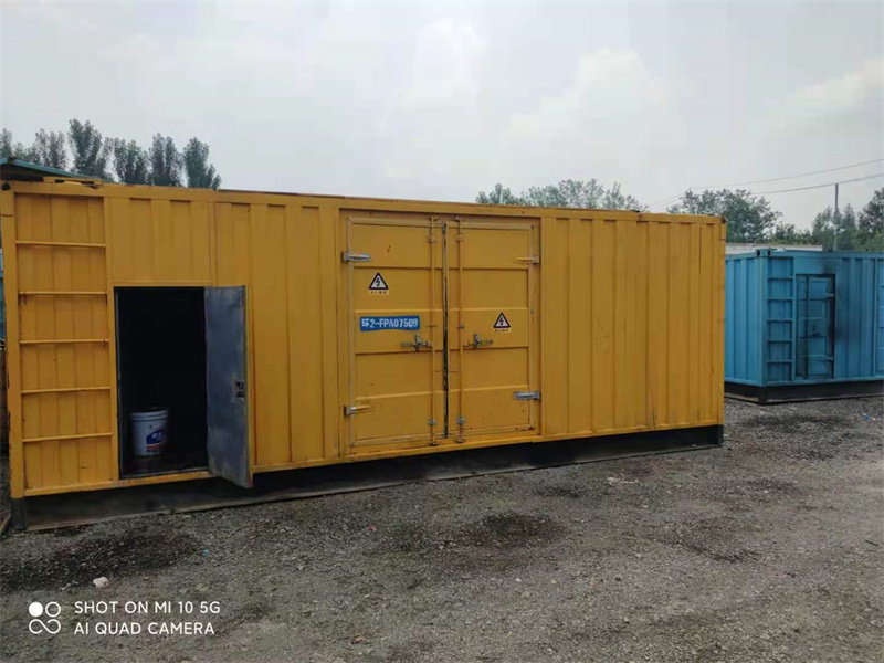 德昌200KW柴油发电机组需要配备什么型号的电缆线？