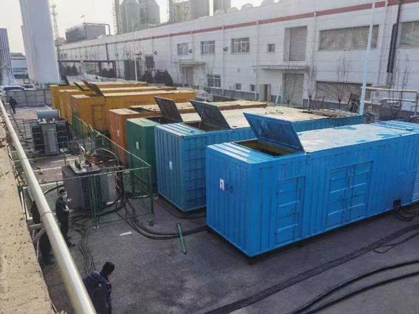 德昌380V和690V电压的电缆线相同吗？