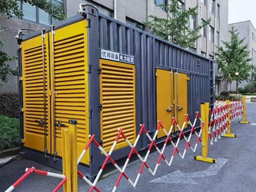 德昌如何使用转速表检查发动机的转速？